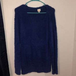 BLUE FUZZY “a new day” TARGET SWEATER (NEVER WORN)